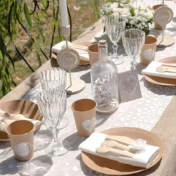 Badaboum Chemin De Table Mariage Coeur Blanc En Polyester 48 Cm X 3 M Tres