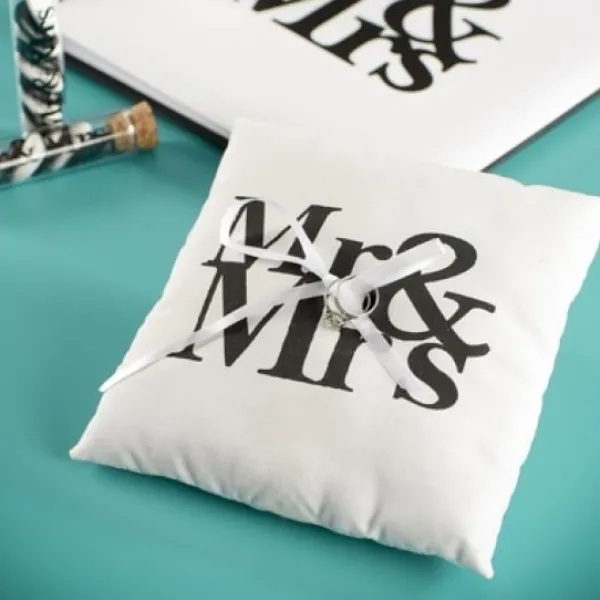 Badaboum Coussin Porte Alliance Mr Mrs