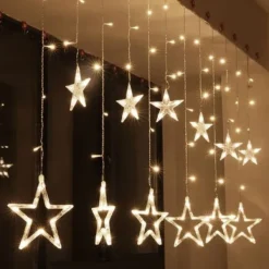 Badaboum Rideau Lumineux Noel Etoiles 3D 96 Led Blanc Chaud