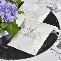 Online Sachet A Bonbon Joyeux Anniversaire Blanc X 10 Pi Ces Theme Joyeux Anniversaire